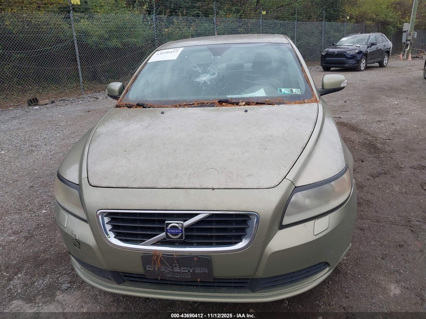 2008 Volvo S40 2.4I VIN: YV1MS382482367898 Lot: 43690412