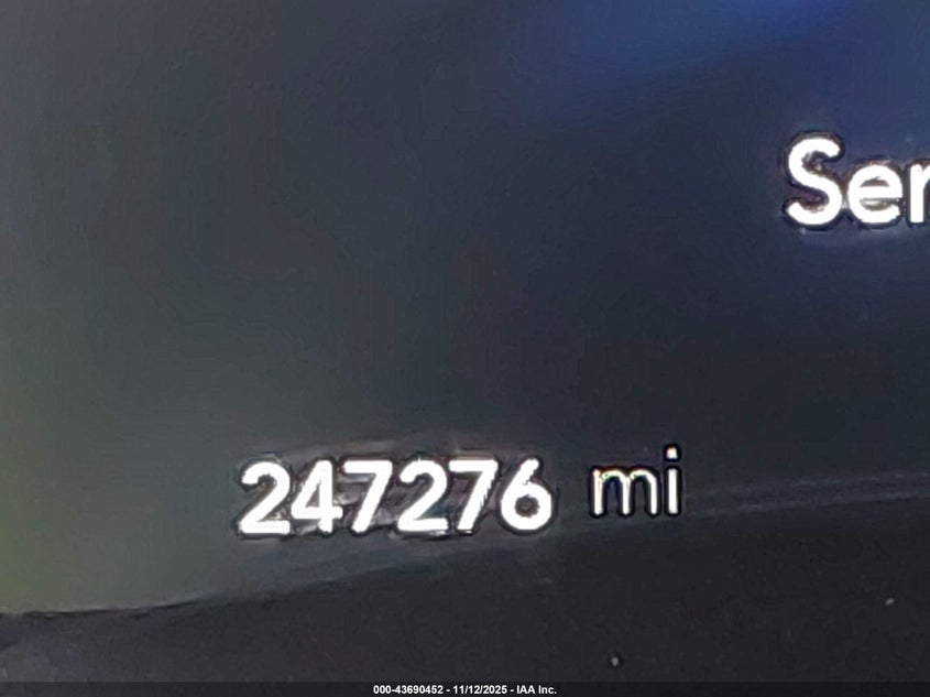 2019 Chrysler Pacifica Hybrid Limited VIN: 2C4RC1N73KR681595 Lot: 43690452