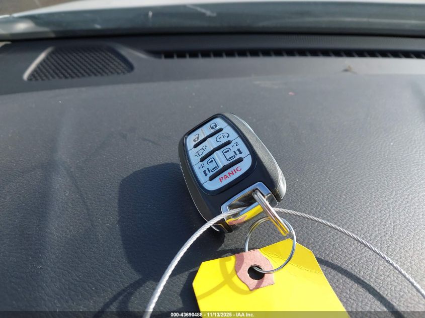 2022 Chrysler Pacifica Touring L VIN: 2C4RC1BG2NR197913 Lot: 43690488