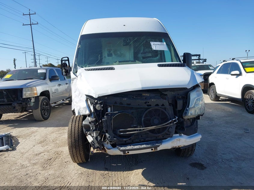2016 Mercedes-Benz Sprinter 2500 High Roof VIN: WD3PE8DD4GP247268 Lot: 43690495