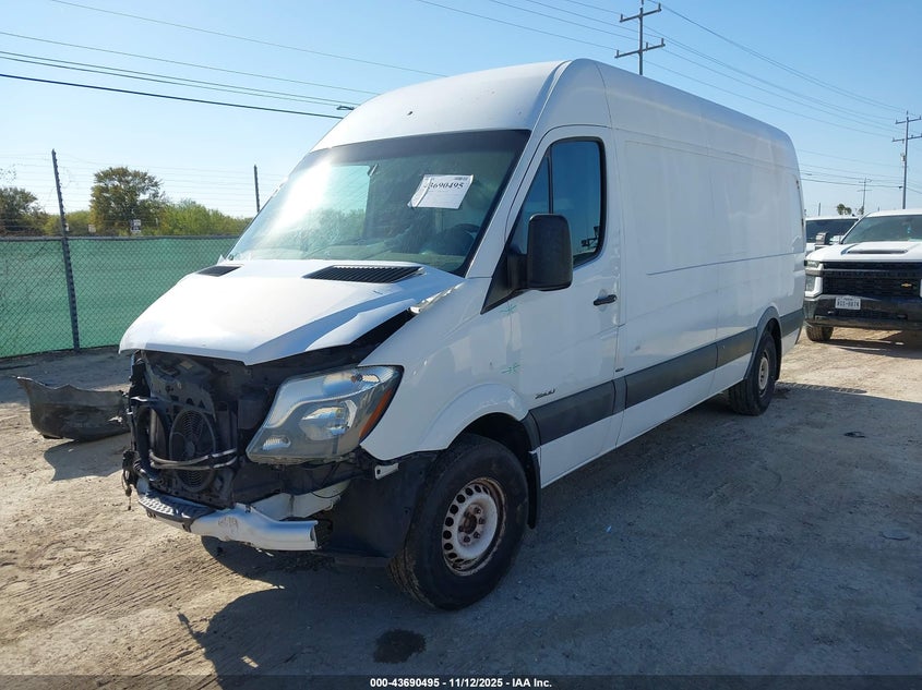 2016 Mercedes-Benz Sprinter 2500 High Roof WD3PE8DD4GP247268 photo #3