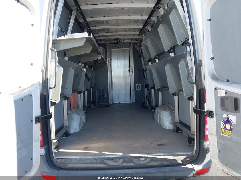 2016 Mercedes-Benz Sprinter 2500 High Roof VIN: WD3PE8DD4GP247268 Lot: 43690495