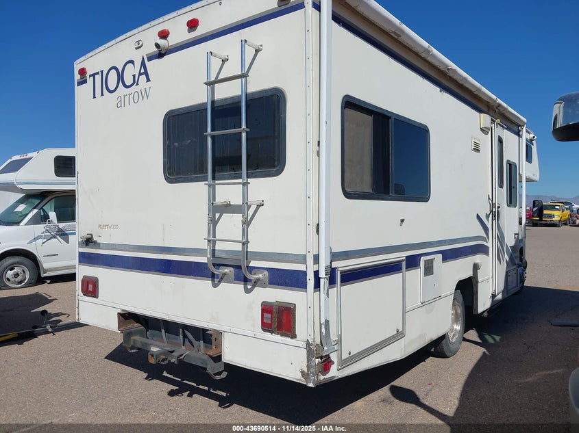 1GBJG31J4Y1220275 2000 CHEVROLET  photo no. 6