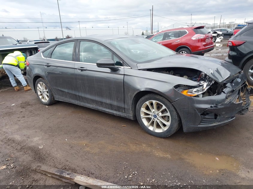 FORD FUSION HYBRID SE