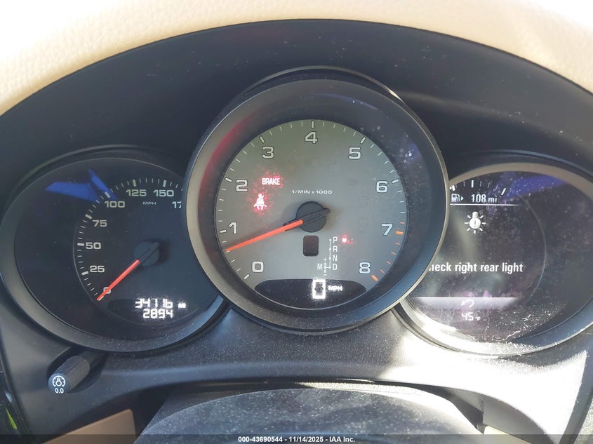 2016 PORSCHE MACAN S WP1AB2A55GLB53856