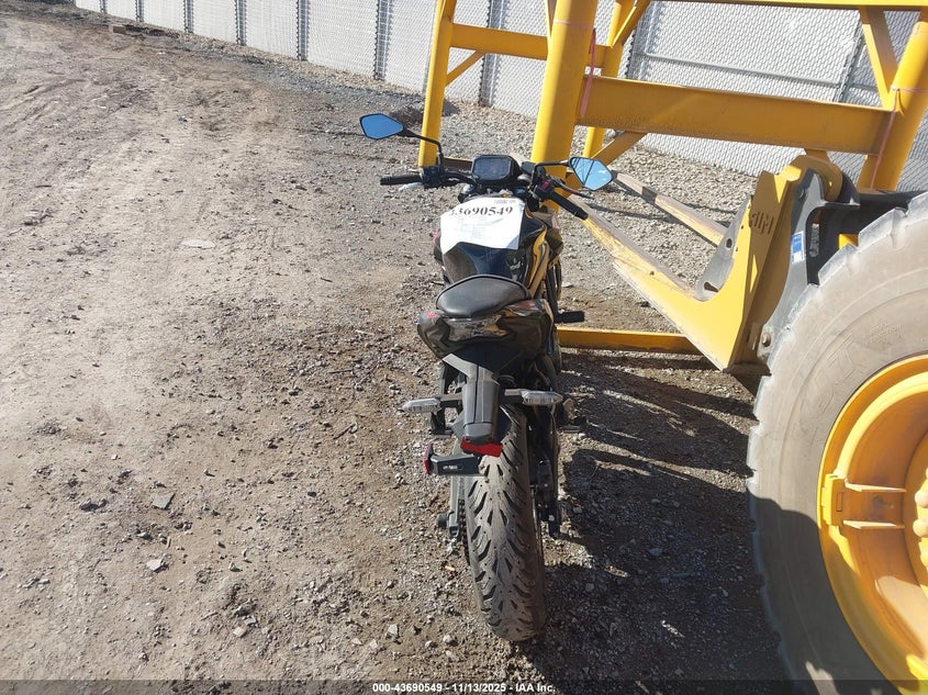 2023 Kawasaki Er650 P VIN: ML5EREP16PDA86695 Lot: 43690549