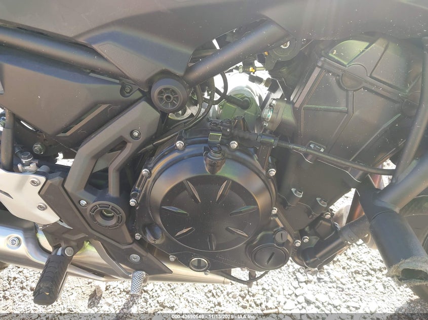 2023 Kawasaki Er650 P VIN: ML5EREP16PDA86695 Lot: 43690549