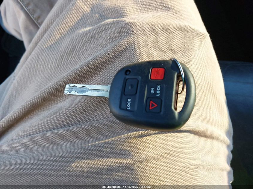 2004 Lexus Es 330 VIN: JTHBA30G640023551 Lot: 43690636