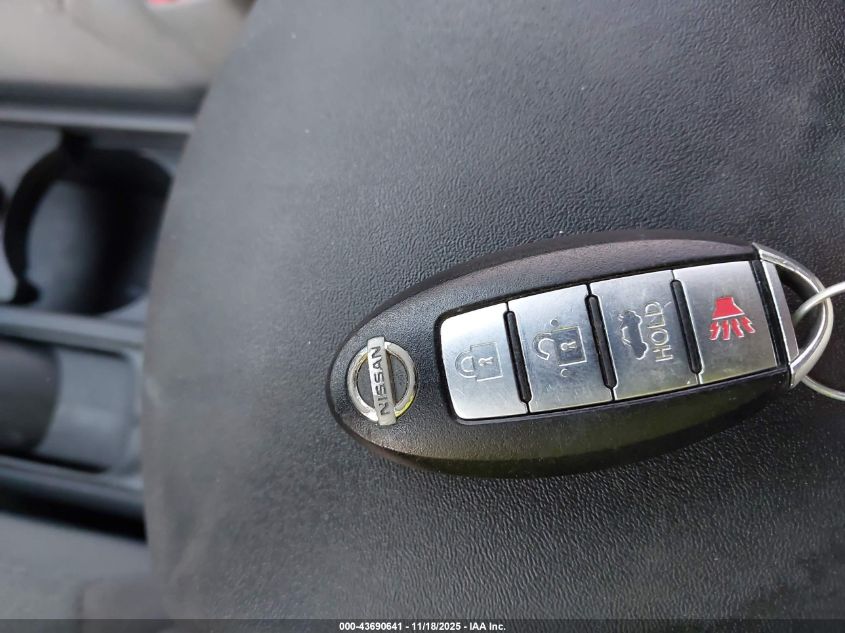 2010 Nissan Sentra 2.0S VIN: 3N1AB6AP4AL727792 Lot: 43690641