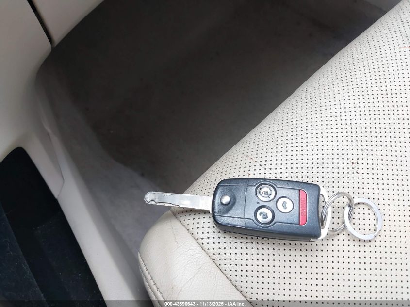 2010 Acura Tsx 2.4 VIN: JH4CU2F64AC001014 Lot: 43690643