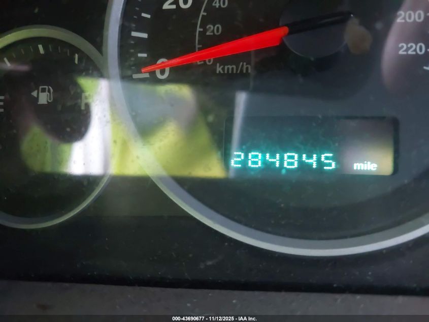 2005 Jeep Grand Cherokee Limited VIN: 1J4HR58N95C548892 Lot: 43690677