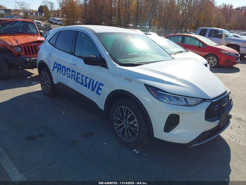 FORD ESCAPE ACTIVE