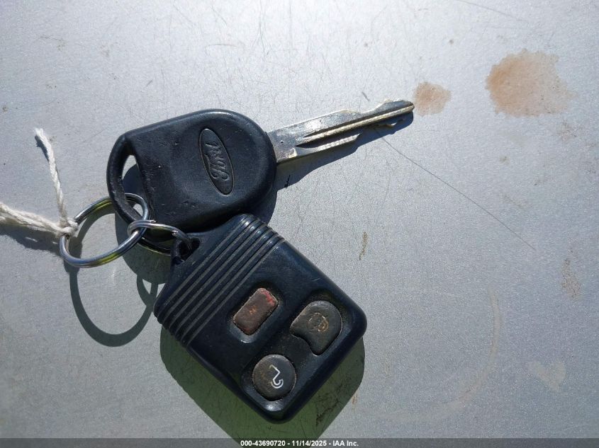 2007 Ford F-150 Stx/Xl/Xlt VIN: 1FTRX12W47KD15232 Lot: 43690720