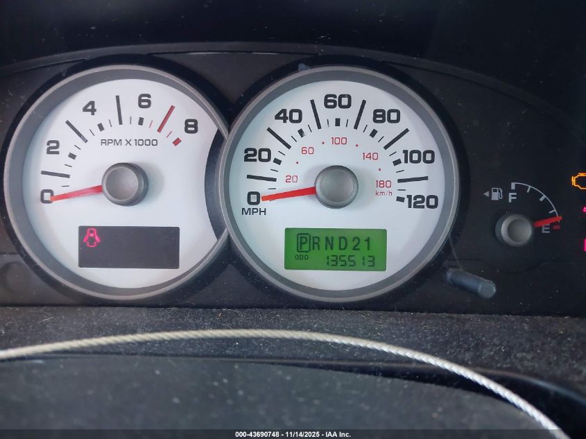 2005 Ford Escape Xls VIN: 1FMYU02Z55KA79000 Lot: 43690748