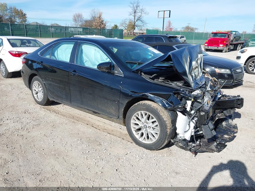 2017 TOYOTA CAMRY LE - 4T1BF1FK3HU800538