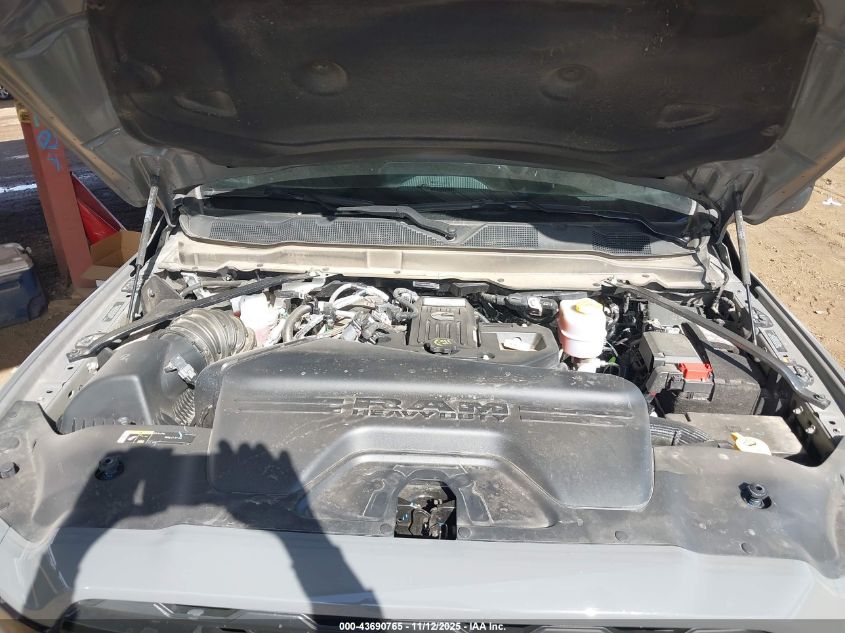 2025 Ram 3500 Big Horn 4X4 8' Box VIN: 3C63R3HL4SG582869 Lot: 43690765