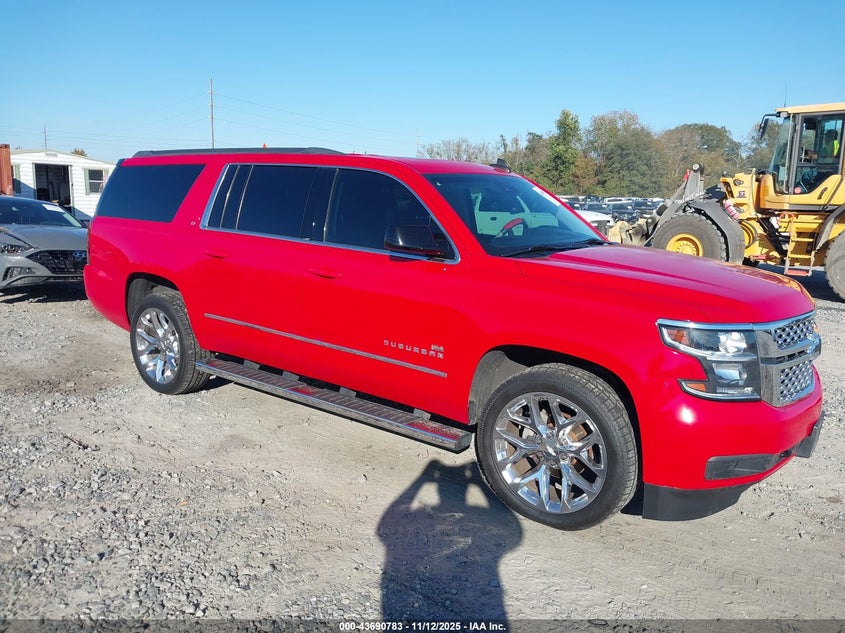 CHEVROLET SUBURBAN LT
