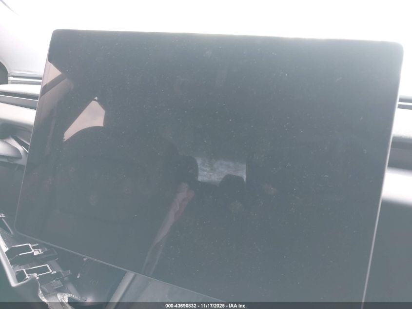 2024 Tesla Model 3 Long Range Dual Motor All-Wheel Drive/Rear-Wheel Drive VIN: 5YJ3E1EAXRF735542 Lot: 43690832