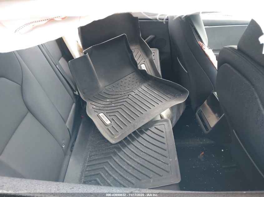 2024 Tesla Model 3 Long Range Dual Motor All-Wheel Drive/Rear-Wheel Drive VIN: 5YJ3E1EAXRF735542 Lot: 43690832