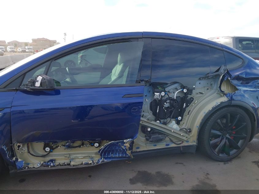 2020 Tesla Model X Performance Dual Motor All-Wheel Drive VIN: 5YJXCBE41LF261978 Lot: 43690850