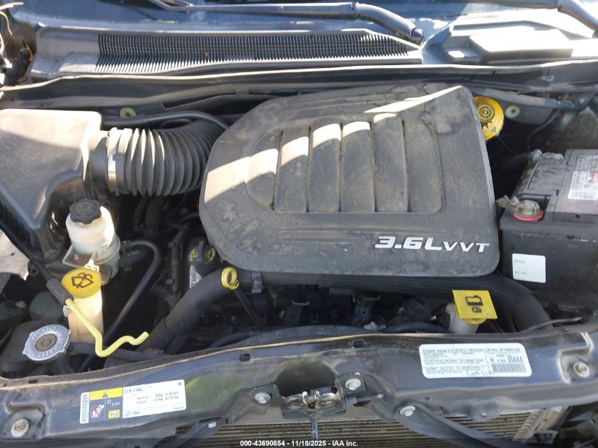 2014 Chrysler Town & Country Touring-L VIN: 2C4RC1CG5ER460572 Lot: 43690854