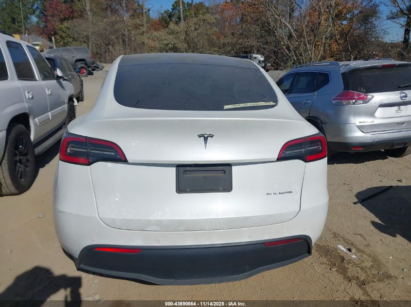 2021 Tesla Model Y Long Range Dual Motor All-Wheel Drive VIN: 5YJYGDEE7MF065090 Lot: 43690864