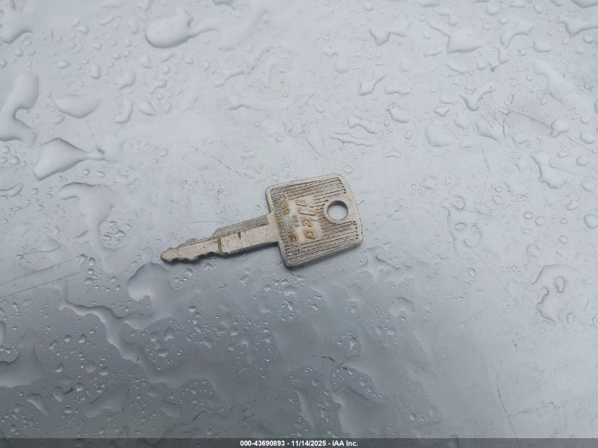 2005 Toyota Corolla Le VIN: 1NXBR32E25Z400291 Lot: 43690893