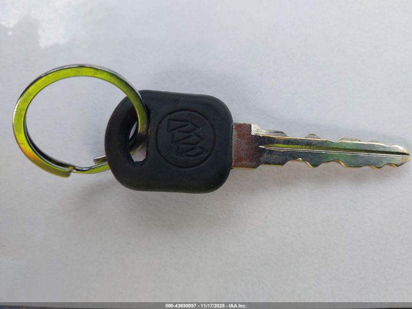 1999 Buick Park Avenue VIN: 1G4CW52KXX4601339 Lot: 43690897