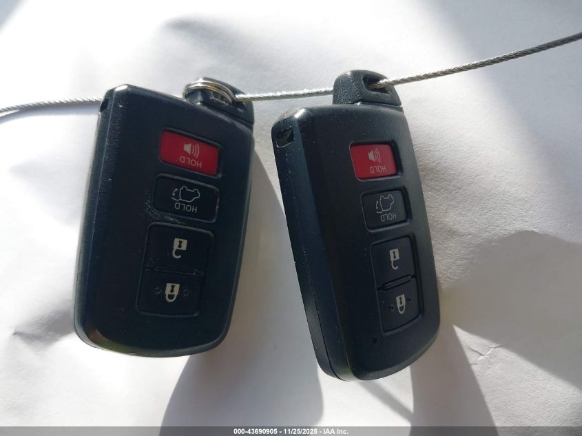 2017 Toyota Highlander Xle VIN: 5TDJZRFHXHS459038 Lot: 43690905