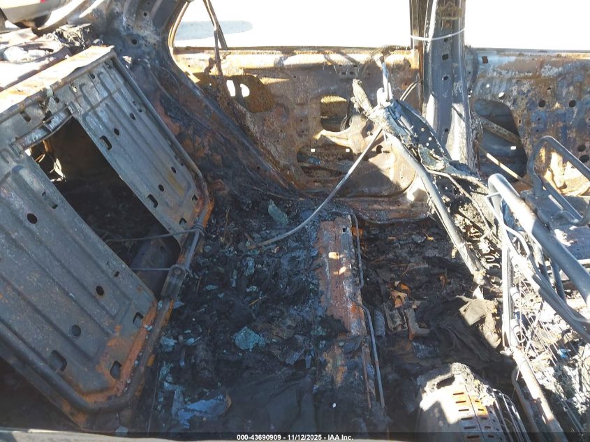 1998 Honda Accord Lx VIN: 1HGCG5641WA047333 Lot: 43690909