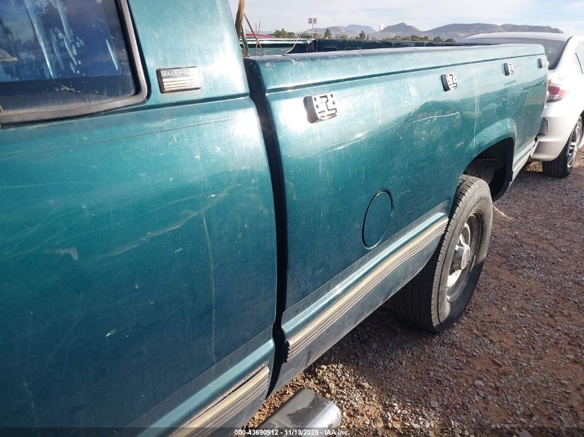 1996 Chevrolet Gmt-400 C2500 VIN: 1GCGC29J3TE192938 Lot: 43690912