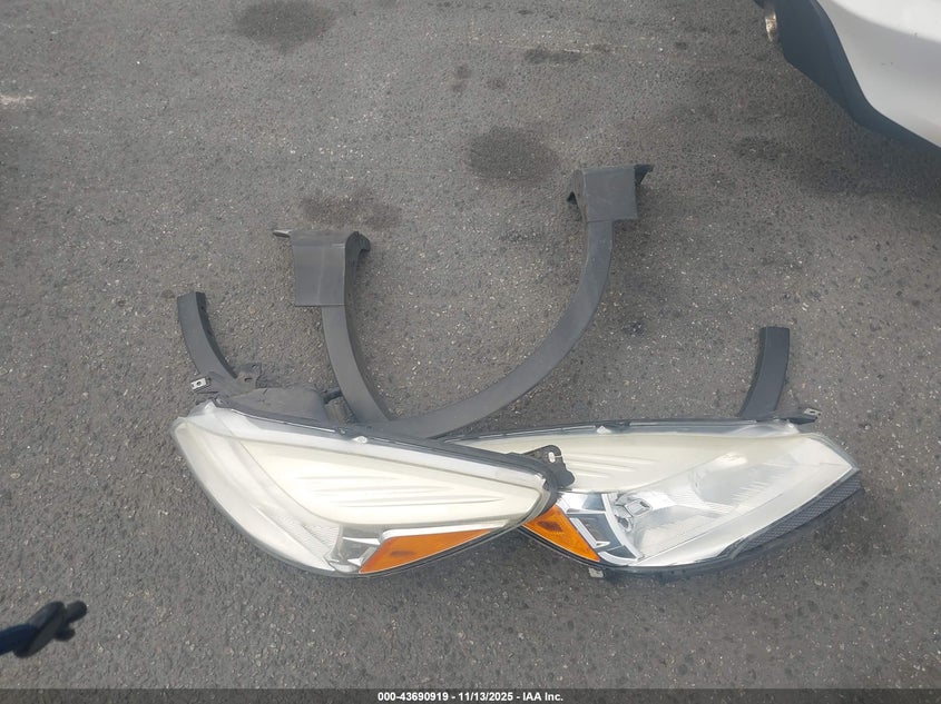 2013 Ford Escape Sel VIN: 1FMCU0H93DUA54469 Lot: 43690919