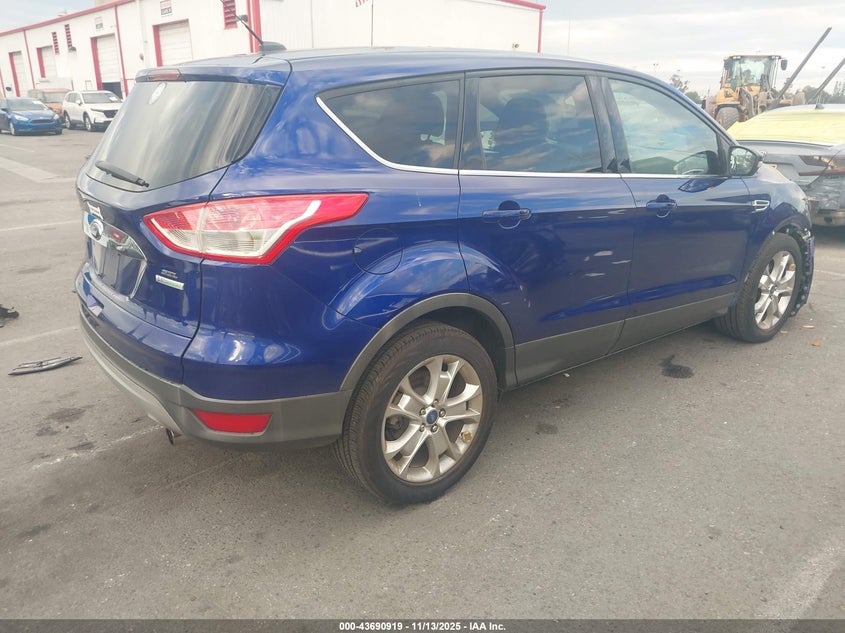 1FMCU0H93DUA54469 2013 FORD ESCAPE photo no. 4