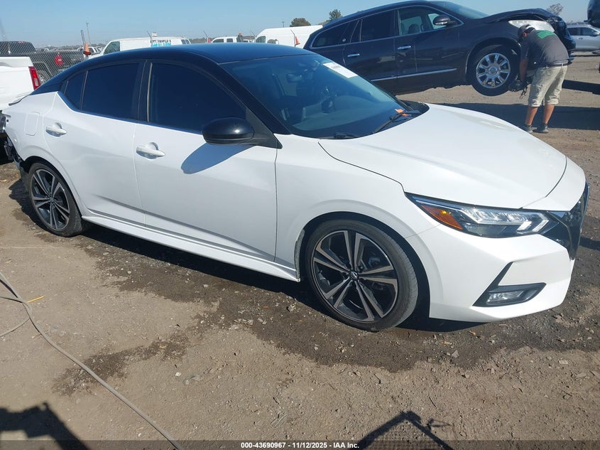 NISSAN SENTRA SR XTRONIC CVT