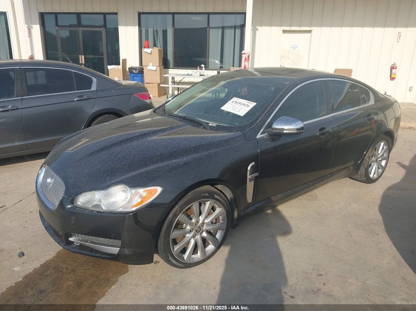 SAJWA0GB4BLR90006 2011 JAGUAR XF photo no. 2