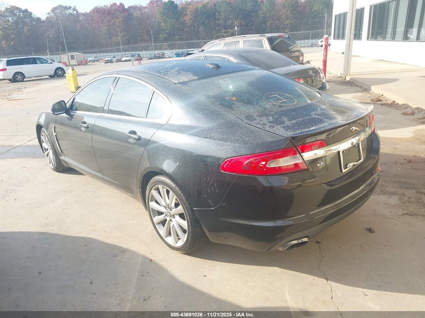 SAJWA0GB4BLR90006 2011 JAGUAR XF photo no. 3