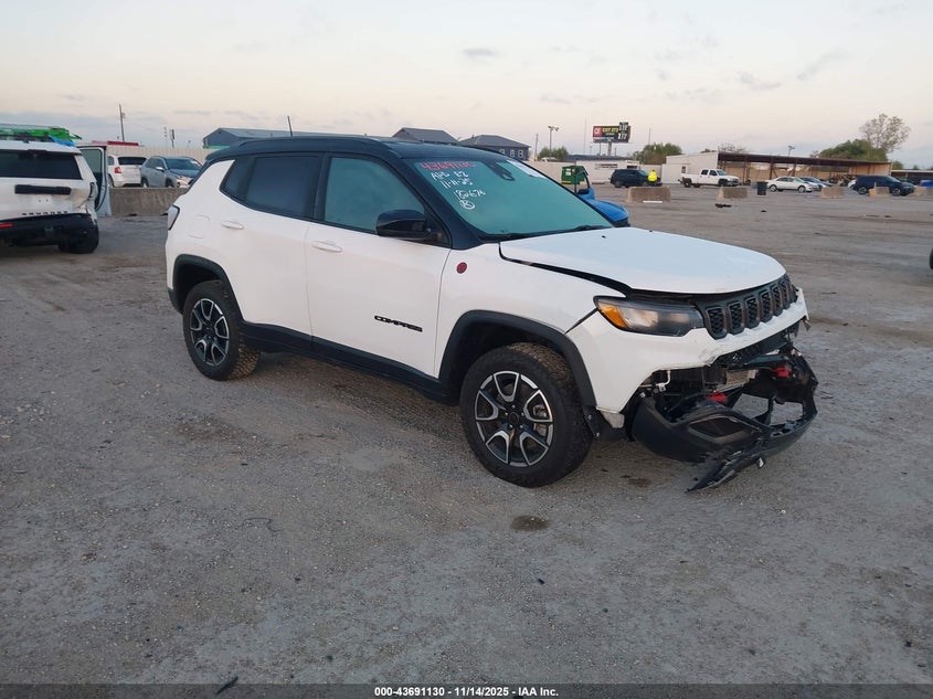JEEP COMPASS TRAILHAWK 4X4
