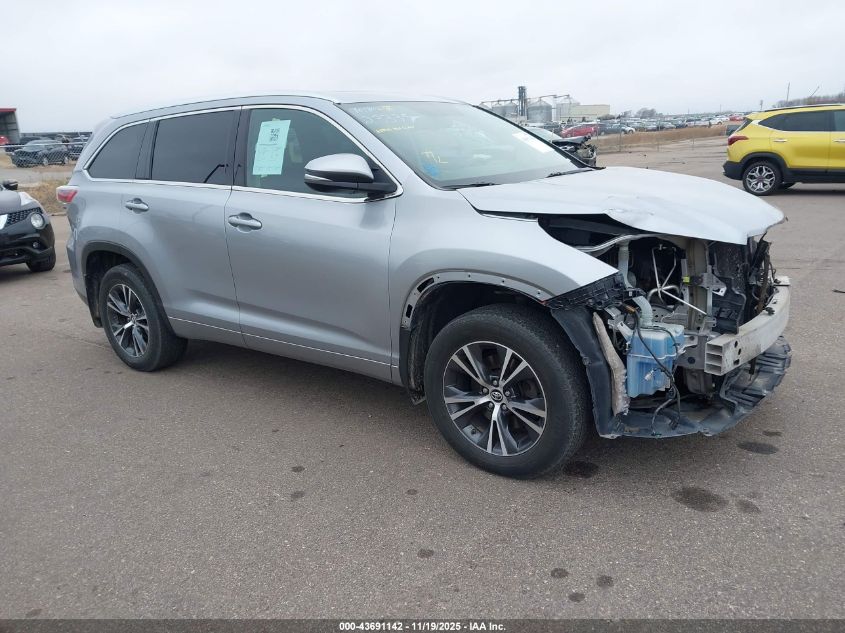 TOYOTA HIGHLANDER XLE V6