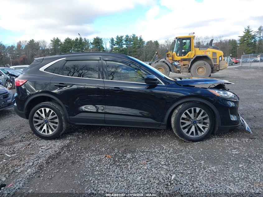 2021 Ford Escape Titanium Hybrid VIN: 1FMCU9DZ1MUA81860 Lot: 43691157