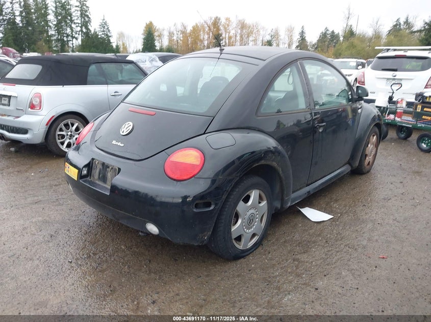 3VWCD21C2YM419477 2000 VOLKSWAGEN BEETLE photo no. 4