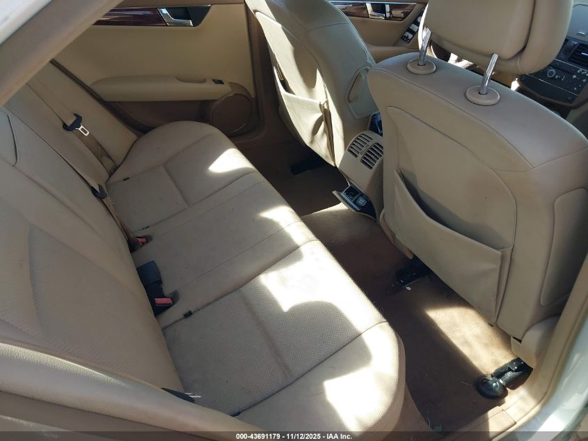 2008 Mercedes-Benz C 300 Luxury/Sport VIN: WDDGF54X38F082144 Lot: 43691179