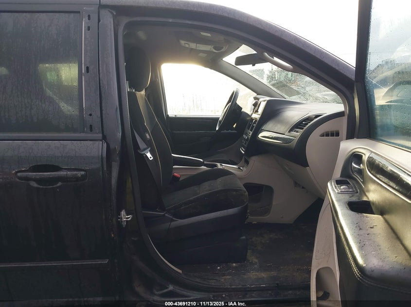 2C4RDGCG9GR327302 2016 DODGE CARAVAN photo no. 5