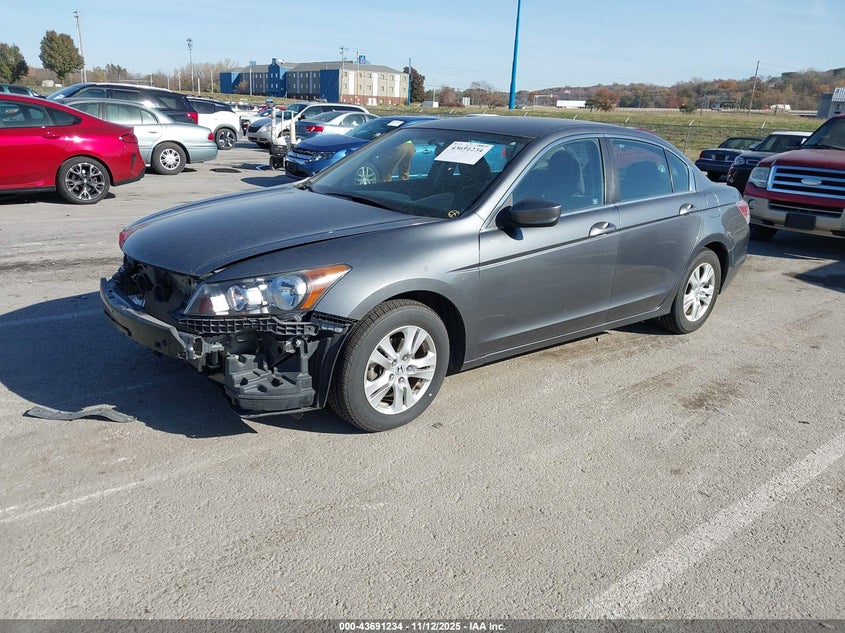 1HGCP2F43AA123125 2010 HONDA ACCORD photo no. 2