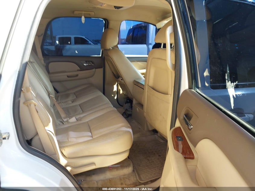 2008 GMC Yukon Sle VIN: 1GKFC13C48R153179 Lot: 43691253