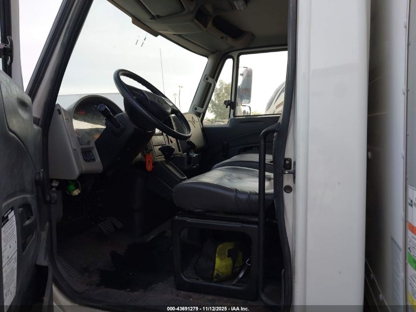 2017 International Durastar 4300 VIN: 1HTMMMMM6HH637372 Lot: 43691279