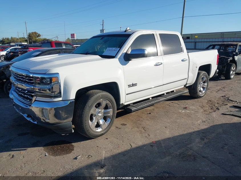3GCPCSEC1JG197357 2018 CHEVROLET SILVERADO photo no. 2