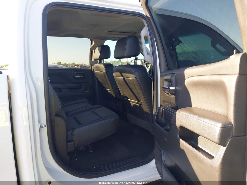 3GCPCSEC1JG197357 2018 CHEVROLET SILVERADO photo no. 8
