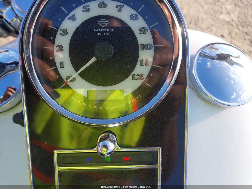 2010 Harley-Davidson Flstn VIN: 1HD1JD514AB025806 Lot: 43691292