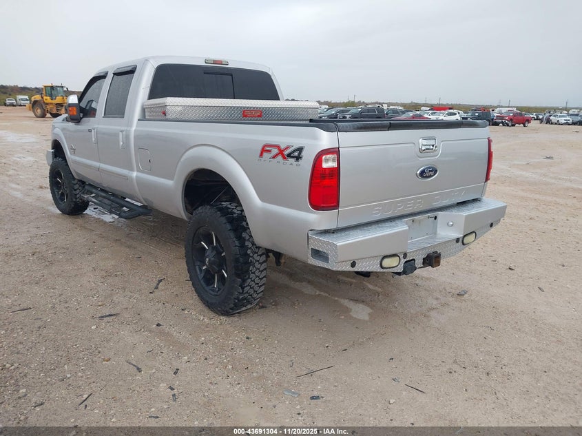 1FT8W3BT5CED15541 2012 FORD F350 photo no. 3