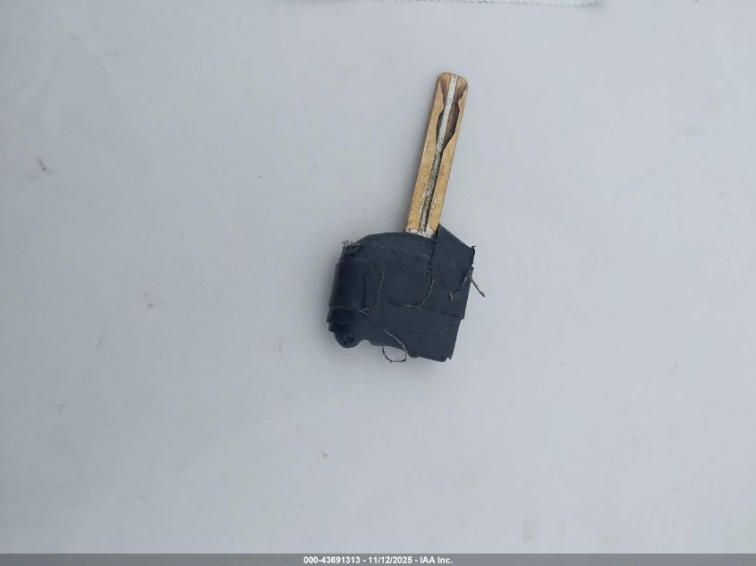 2001 Lexus Is 300 VIN: JTHBD182810027973 Lot: 43691313